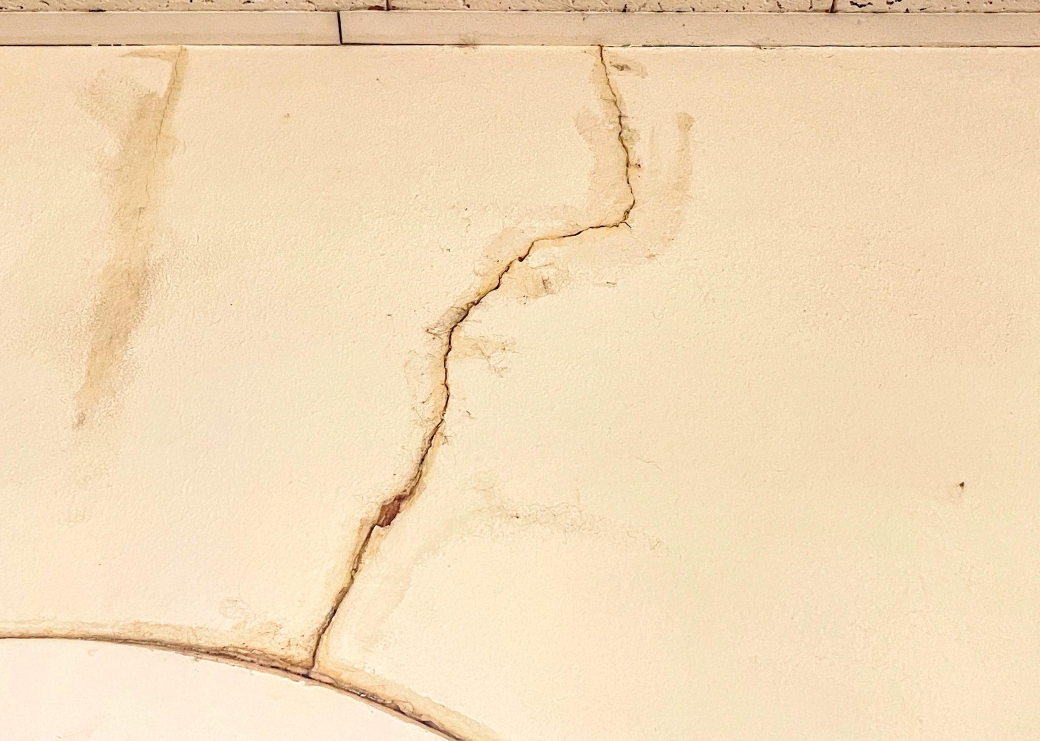 Cracks in Walls